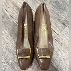 Salvatore Ferragamo Women's Brown Leather Pumps